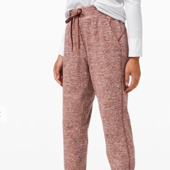 Lululemon Ready to Rulu Soft Fleece Jogger - Size 2 - Picture 7 of 15